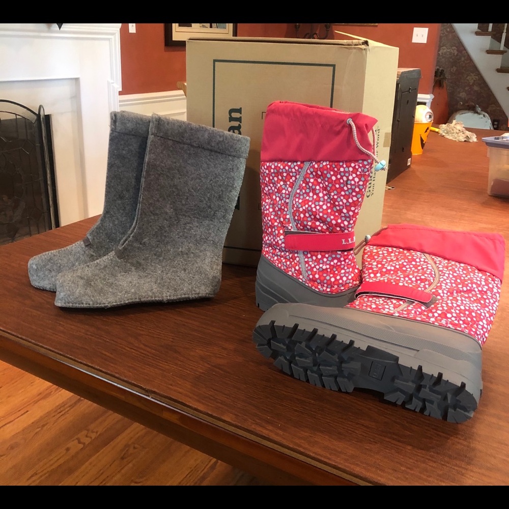 LL Bean Kids Snow Boots